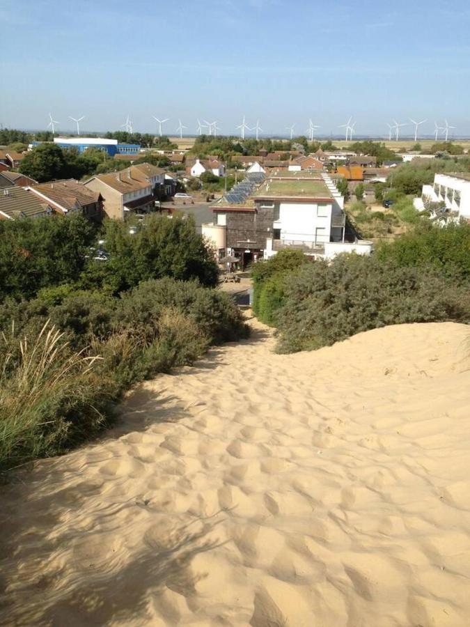 Luxury House In Camber Sand Beach Is 2Min Walk !! Rye Eksteriør billede